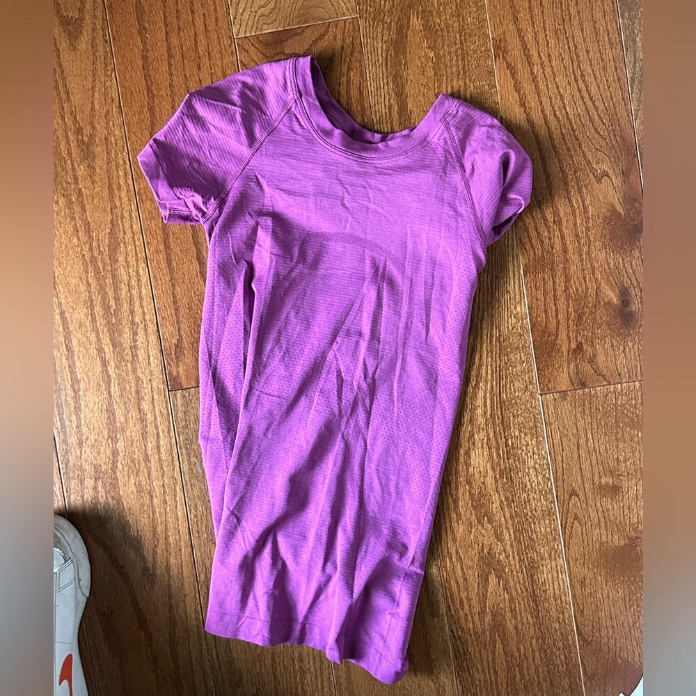 Lulu lemon swiftly tech